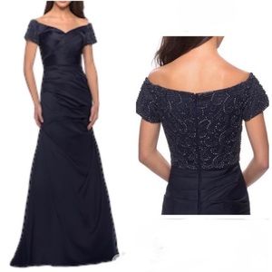 LA FEMME Off The Shoulder Beaded Satin Trumpet Gown NEW Size 12 Navy Dress